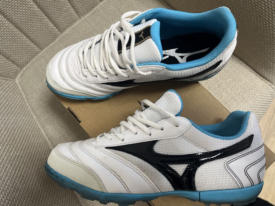Mizuno Morelia Sala Club TF/ 38