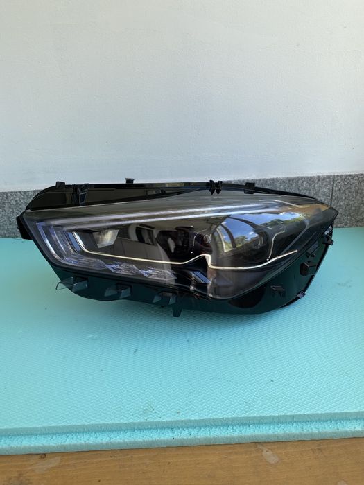 Ляв фар за Mercedes CLA 118 - Мерцедес far A 118 906 13 01 - 1EX.2845