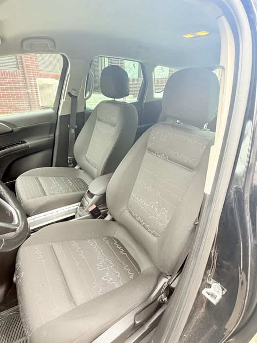 Опел Мерива Дизел 2011 година