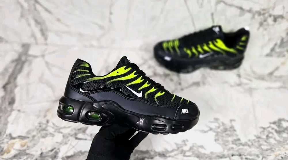 Нови спортни маратонки 36-45 номер с кутия