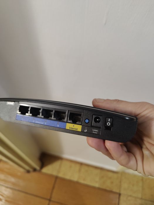 Router Cisco Linksys Bucuresti Sectorul 6 • OLX.ro