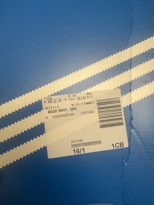 Кроссовки оригинал adidas 38