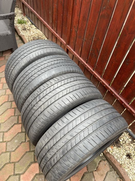 Bridgestone Turanza T005 RUNFLAT (RFT) 245 45 R20 / 275 40 R20