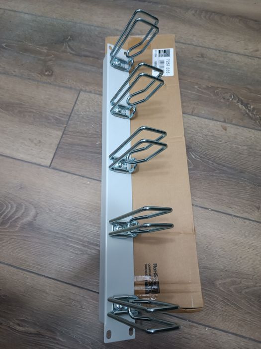 Кабельный организатор