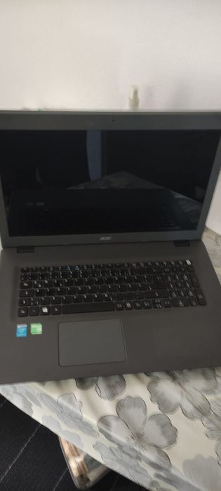 Laptop Acer Satelite