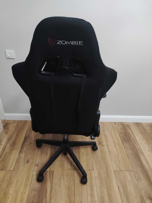 Игровое кресло Zombie. Почти новая