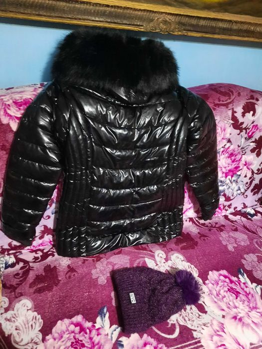 Lot geaca SM pijamale caciula transport gratuit