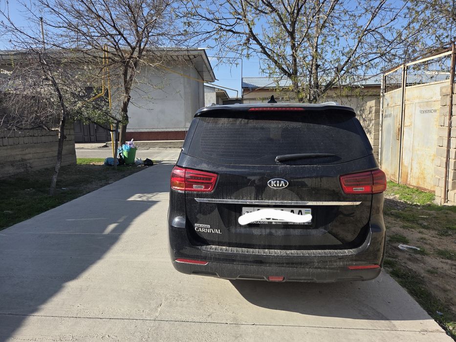 Киа карнивал 2020