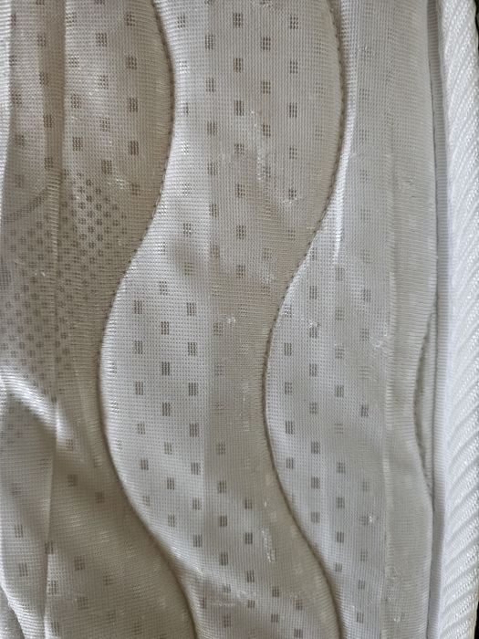 Матрас для кровати