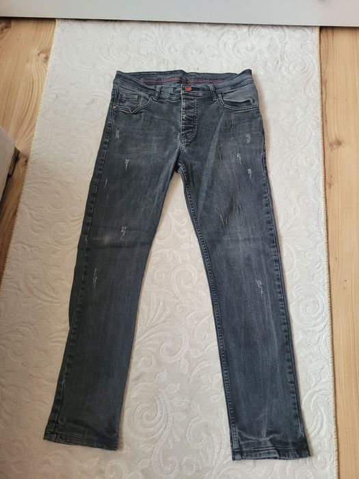 Мъжки  дънки ...