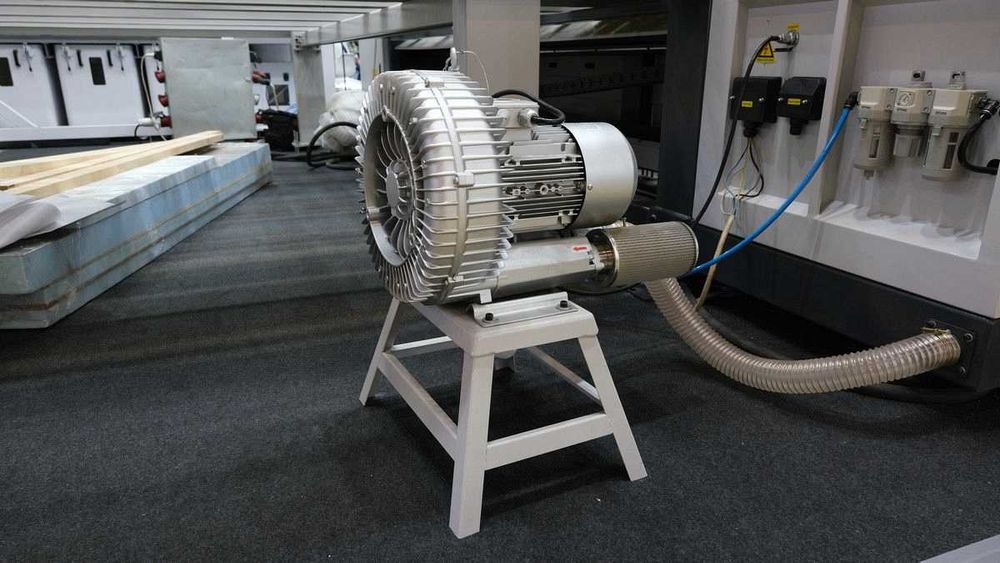 Форматно-раскроечный Пильный центр с ЧПУ EXCITECH EP290