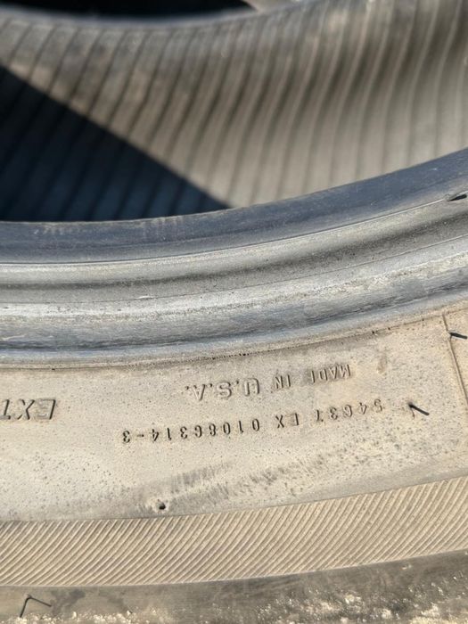 Комплект шин bridgestone 275/45/20