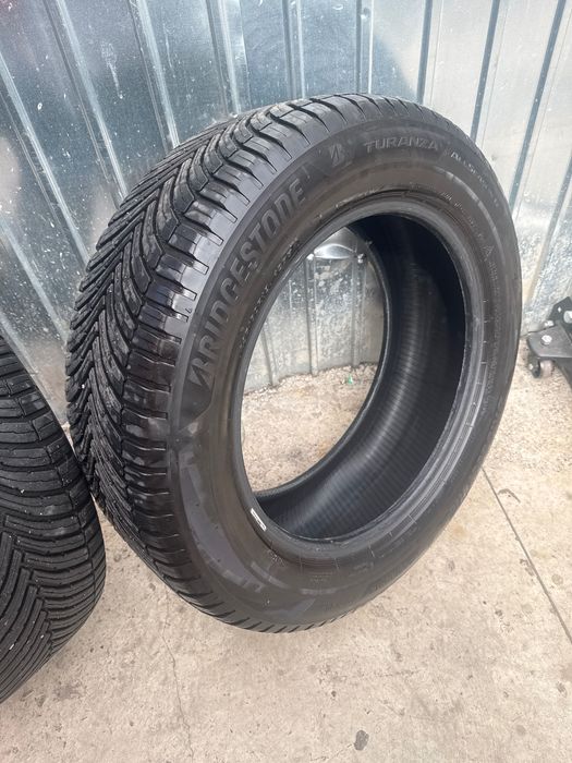 Set anvelope all seson Bridgestone turnaza all season 6 dot 2023 profil 5.5mm 235 60 r18