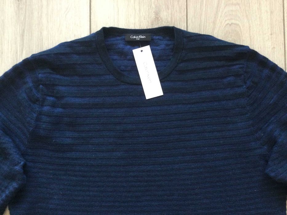 НОВ оригинален тъмно син памучен пуловер CALVIN KLEIN размер L от САЩ