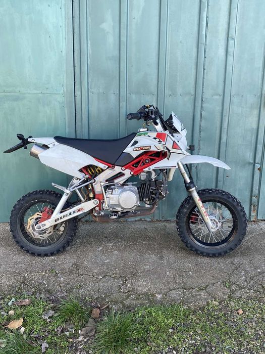 Продавам кросов мотор