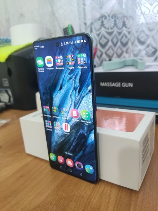 Продам Honor X9b 5G 8/256 г.