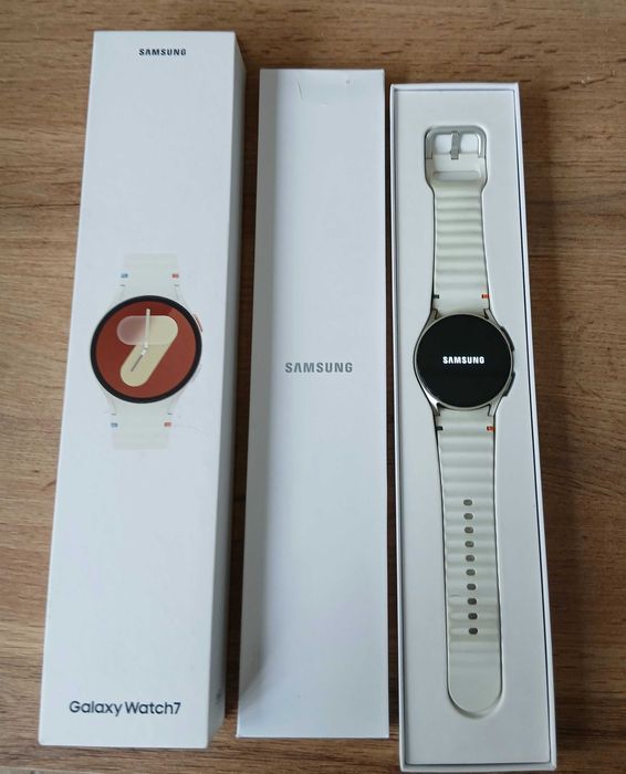 Samsung Galaxy Watch 7 в ГАРАНЦИЯ