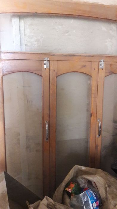 Продажа мебели и собаки