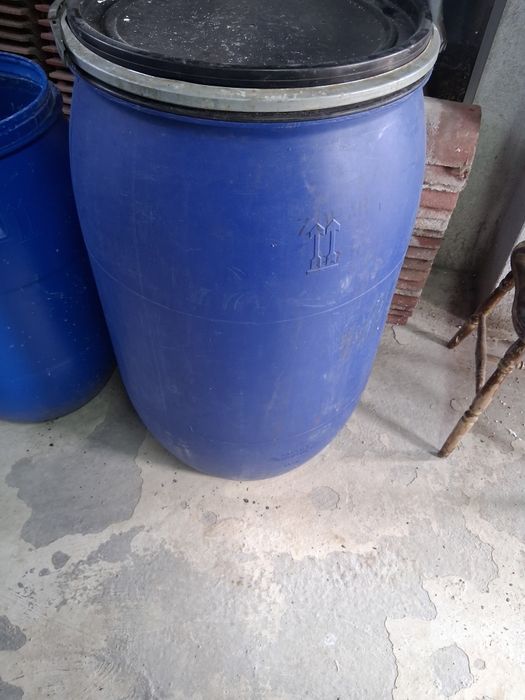 голям и малки бизони големия е 30.евро  малкия е 15.евр