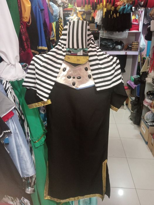 Прокат карнавальных костюмов