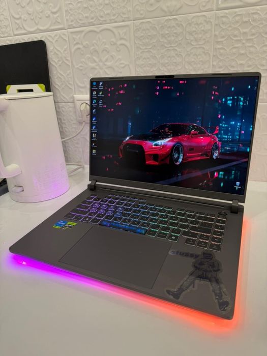 Asus rog strix g16