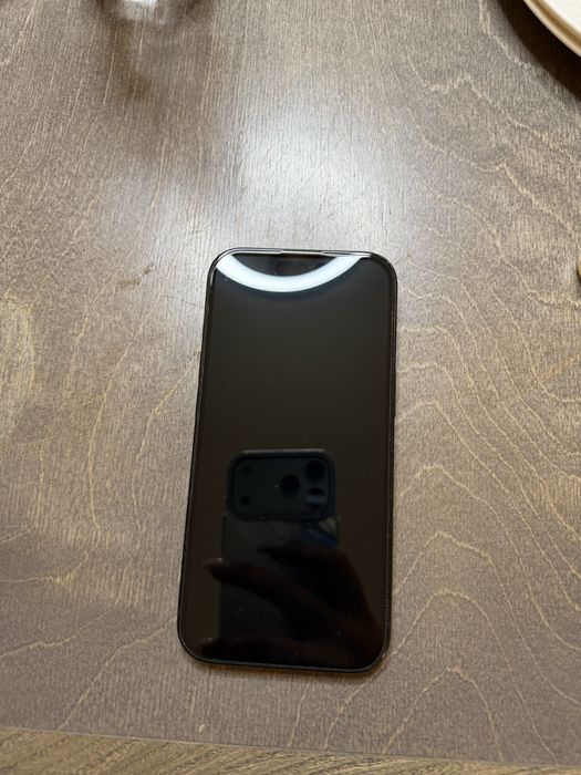 Iphone 15 в хорошем состоянии, с коробкой