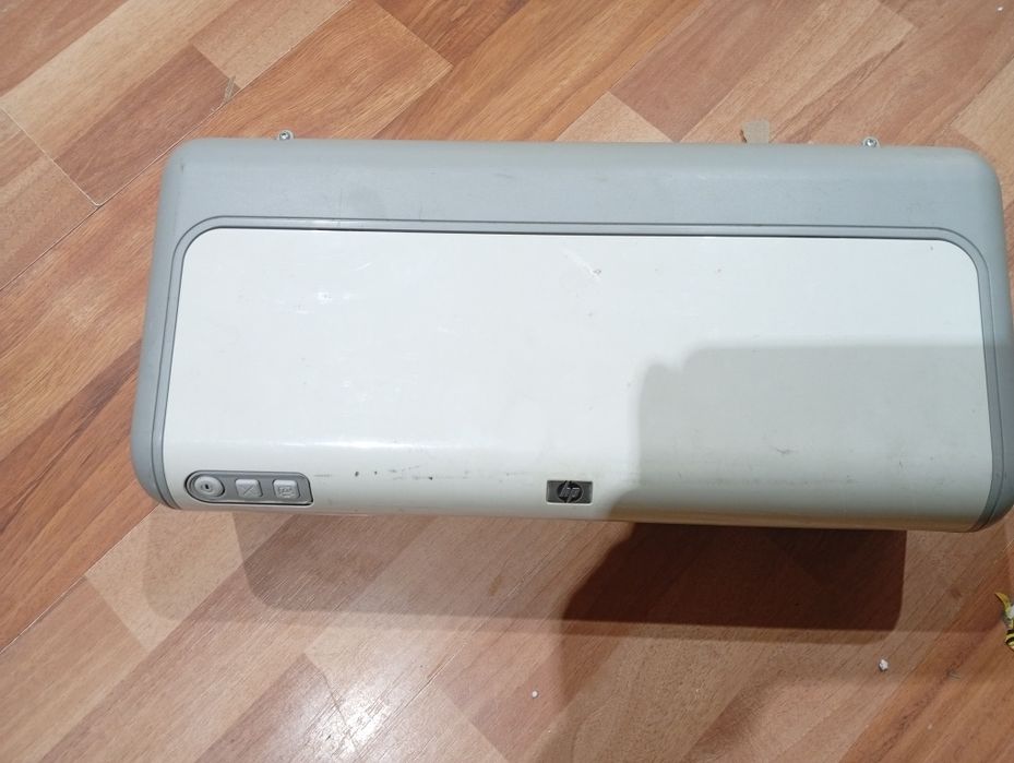 Imprimanta HP Deskjet D2360