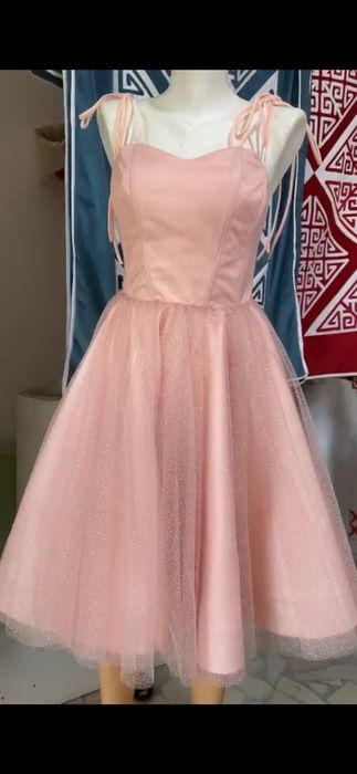 Платье вечернее на выпускной/праздник