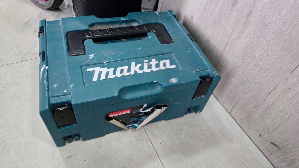 Шлайф ексцентриков Makita BO5031 / 300 W, Ø 125 мм