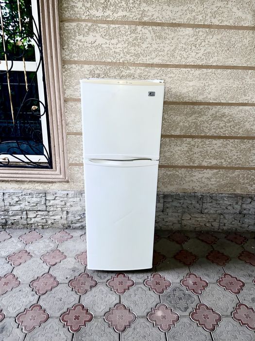 Продам холодильник  тараз