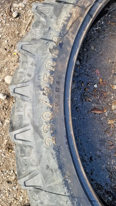 ANVELOPĂ agricolă 9.5R44 (230/95R44) marca Kleber