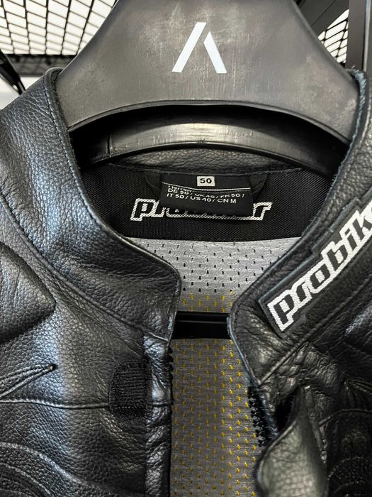 Kожен мото екип PROBIKER PRX- ,2 части 50-M/L,всички протектори,като нов