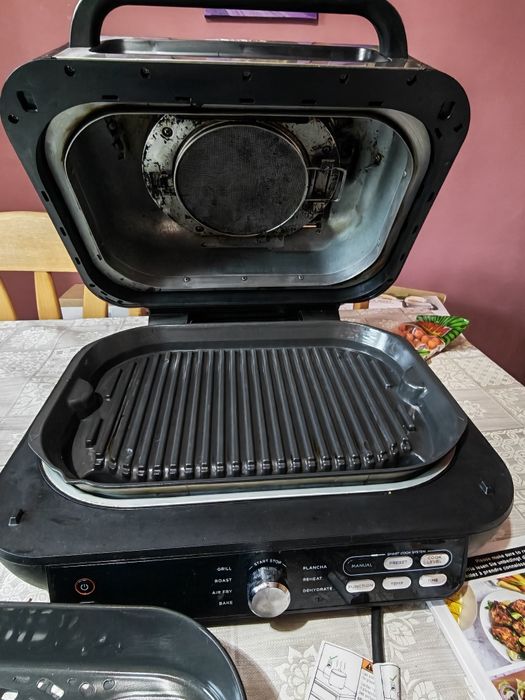 Ninja Foodi AG651EU грил и еърфрайер с 1 година гаранция