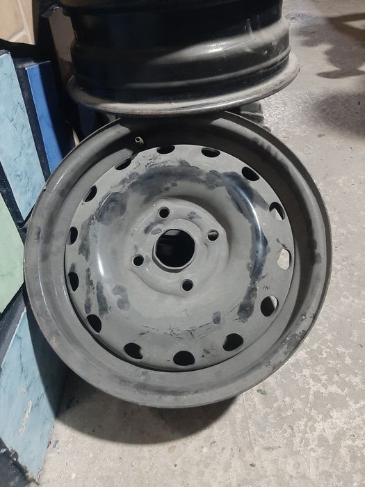 Diska R15 4 ta dona sotiladi