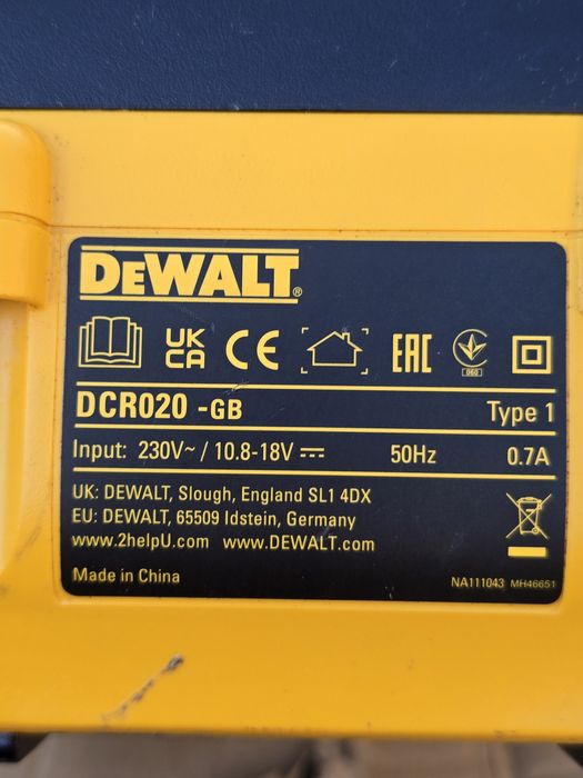 Radio dewalt dcr020