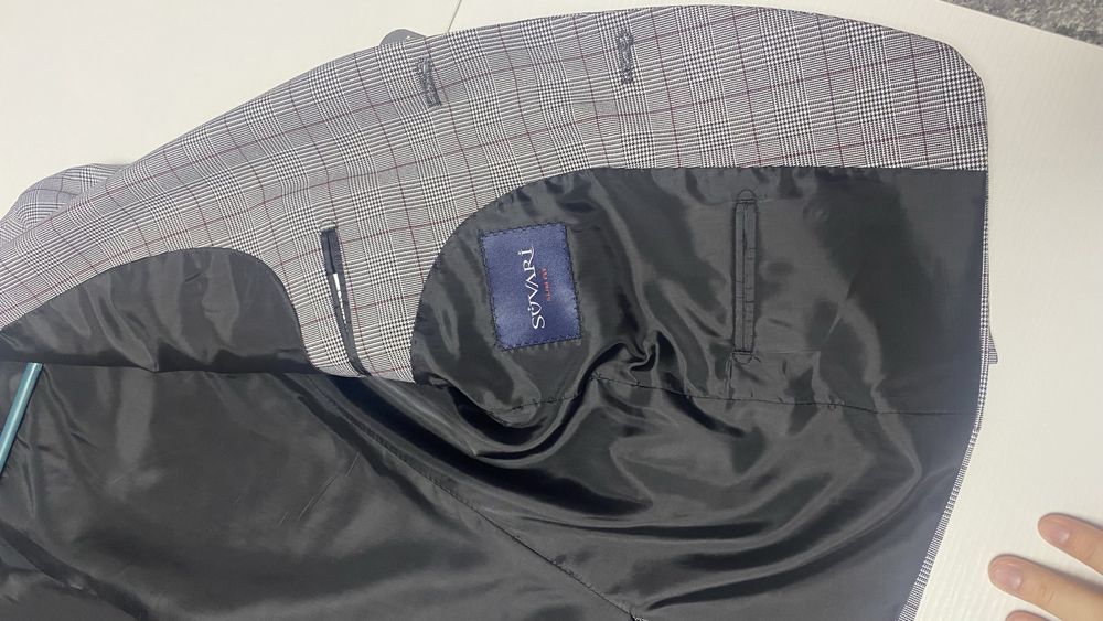 Costum Suvari ideal pentru 1,65m