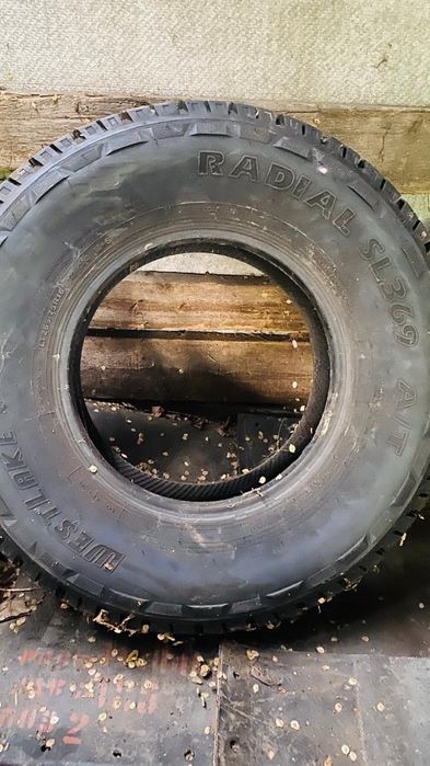 Продам резину 2 балона