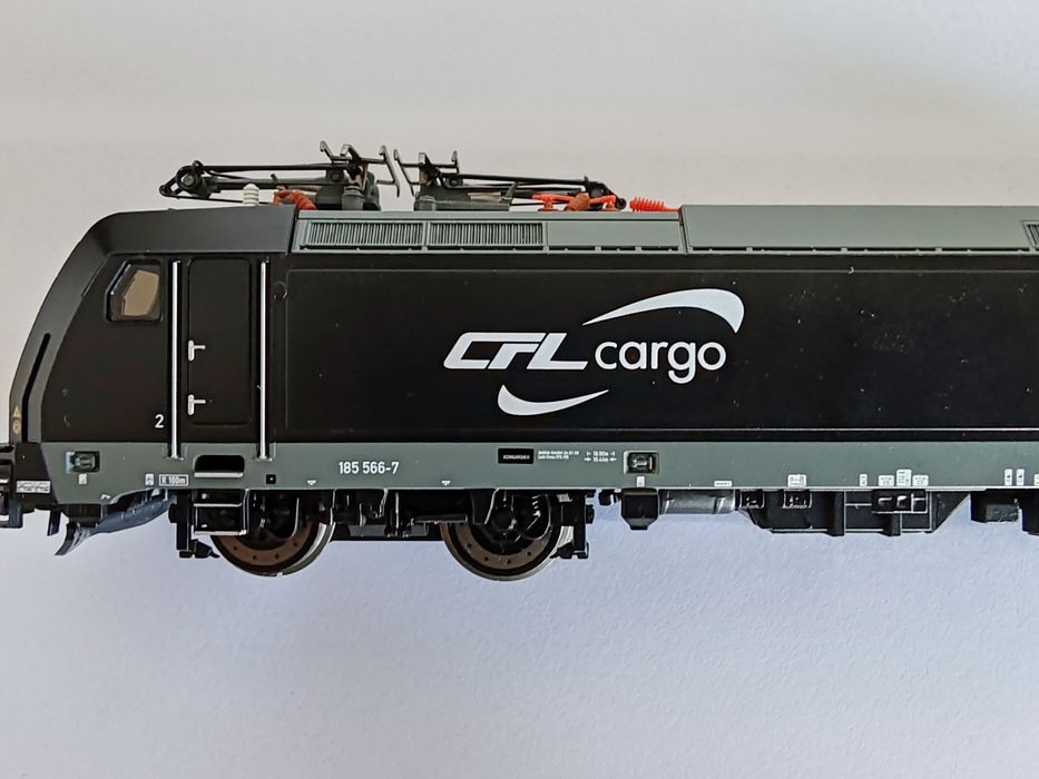 Trenulete electrice locomotiva piko roco h0