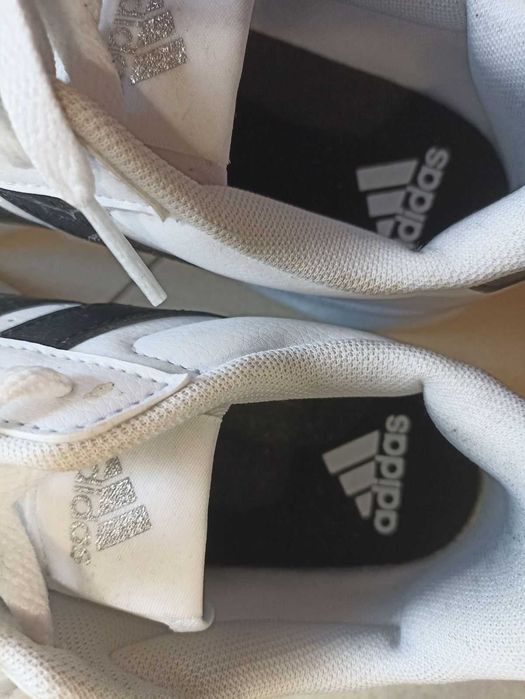 Кожени маратонки Adidas