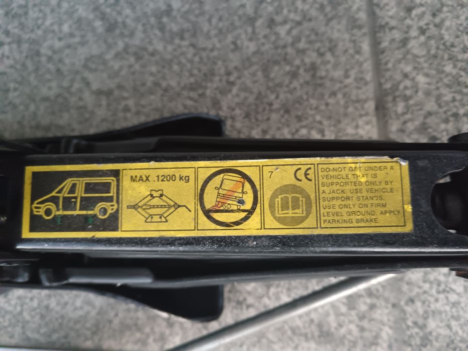 Cric auto rezistent