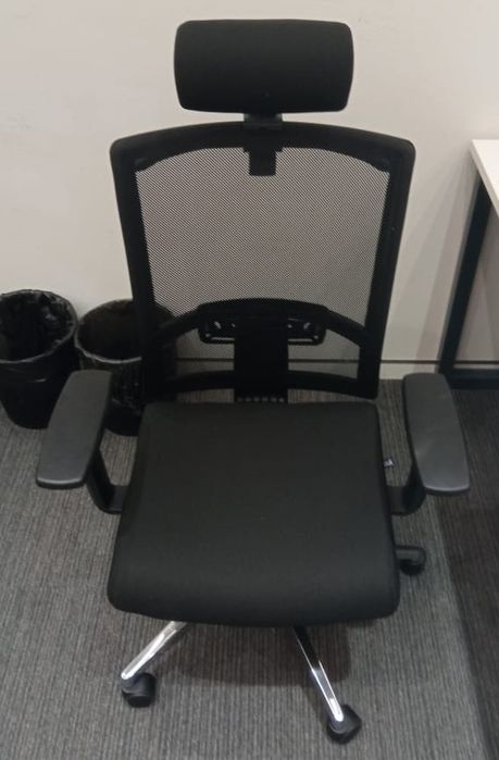 Комплект офисной мебели