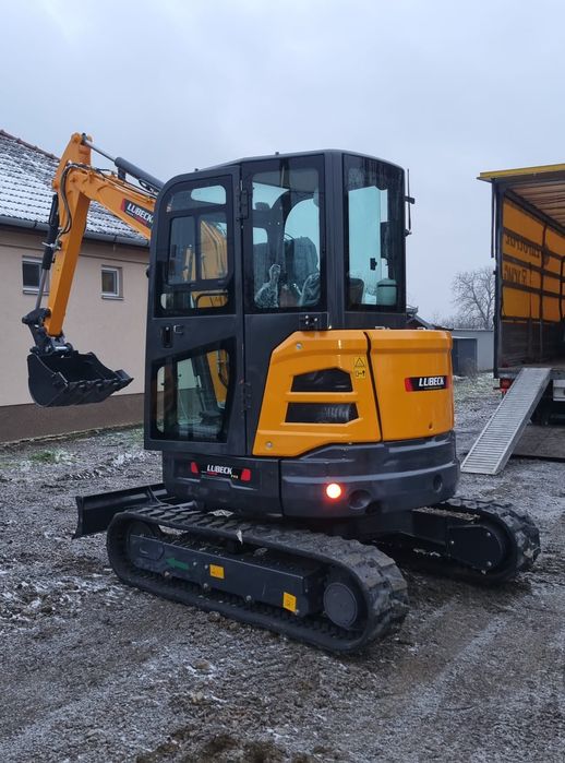 Miniexcavator Lubeck W390pro Nou Motor Yanmar Factură externă fara TV