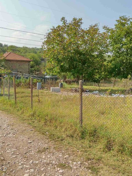 Продава се Къща в Търговище, Вилна зона - 1300 кв.м за 9 €/кв.м - Снимка #8