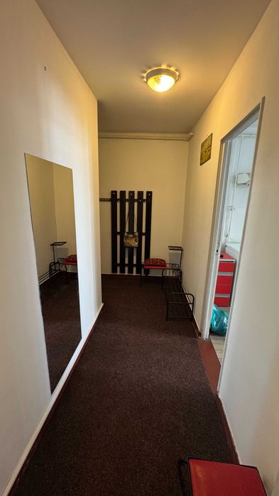 Inchiriez apartament 2 camere ultracentral Baia Mare-230 Euro