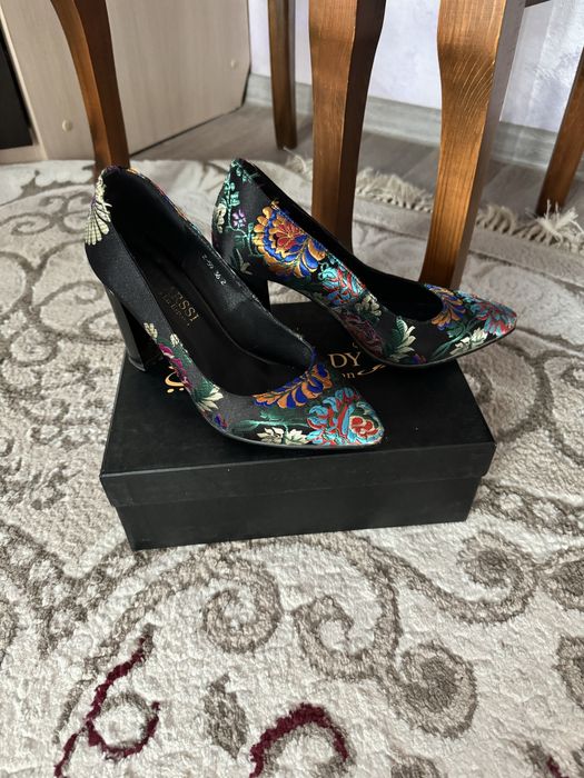 Туфли женские