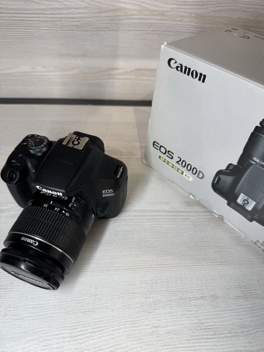 Canon eos 2000D 18-55 ideall holatda