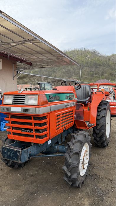 Tractor japonez Kubota Sunshine L1-205  tractoare Japoneze