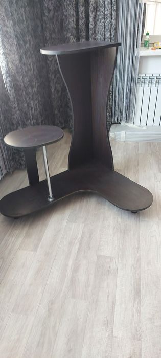 Подставка для цветов