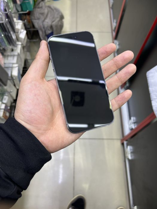 Iphone 14 pro purple