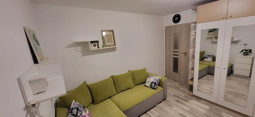 Proprietar dau in chirie garsoniera Bd Gheorghe  Sincai la metrou Timpuri  Noi fara comision